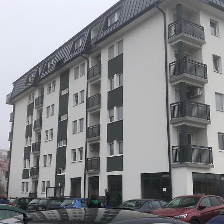 Flat Stan Mesa Selimovic Apartment Zivinice ภายนอก รูปภาพ